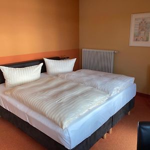Deluxe Zimmer mit Kingsize-Bett